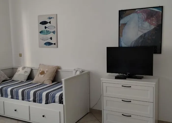 Casa Nino רוזטו דליי אברוצי